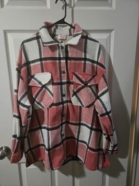 NWT Pink and White Plaid Button-Up Shacket